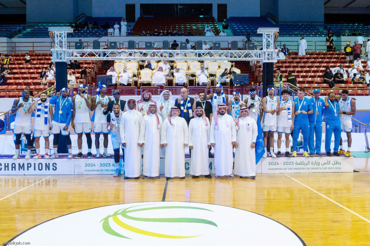 تتويج الهلال